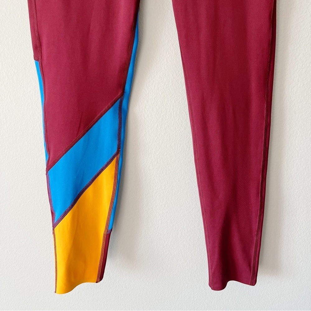Cotopaxi Women’s Mariposa Colorblock 7/8 Leggings Port Maroon Size Small - Picture 4 of 10